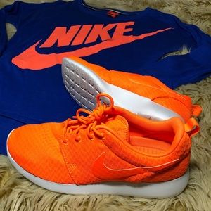 Nike Roshe One Neon Orange